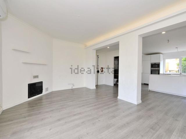 Apartamento, Carnaxide e Queijas