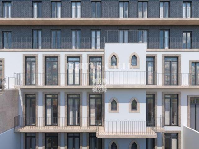 Apartamento Centro do Porto | Junto à Estação de S. Bento | 26063921136