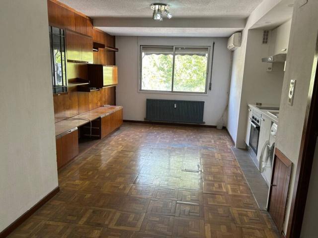 APARTAMENTO CENTRICO DE ALQUILER