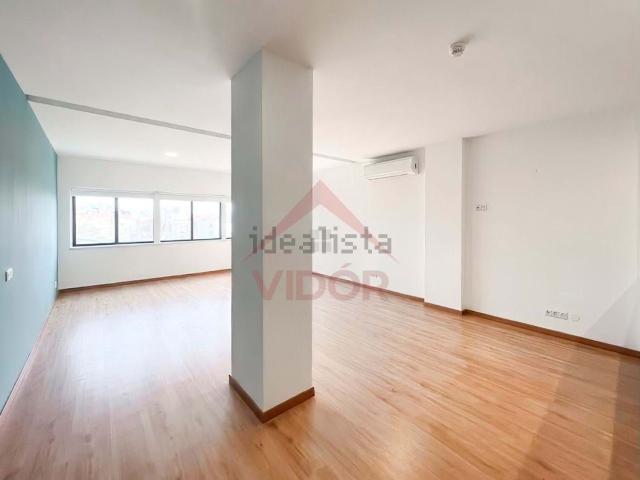 Apartamento, Cedofeita Santo Ildefonso Sé Miragaia São Nicolau Vitória