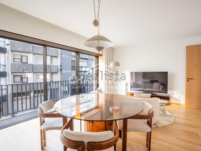 Apartamento, Cedofeita Santo Ildefonso Sé Miragaia São Nicolau Vitória