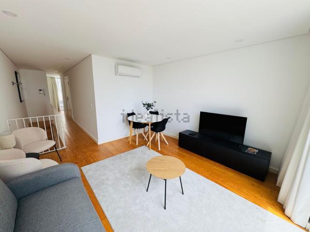 Apartamento, Cedofeita Santo Ildefonso Sé Miragaia São Nicolau Vitória