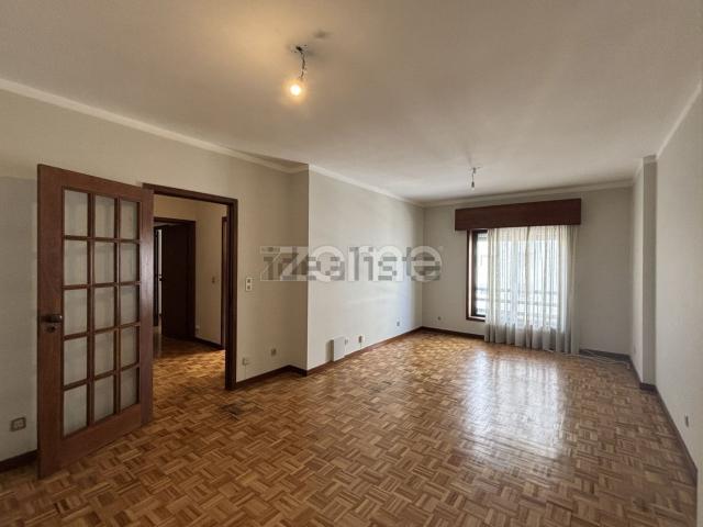 Apartamento, Cedofeita Santo Ildefonso Sé Miragaia São Nicolau Vitória