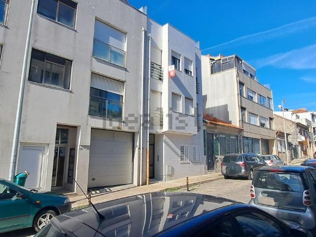 Apartamento, Cedofeita Santo Ildefonso Sé Miragaia São Nicolau Vitória