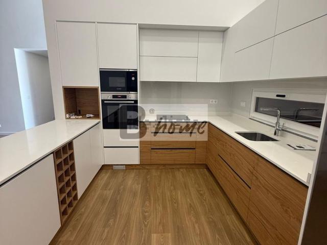 Apartamento, Charneca da Caparica e Sobreda