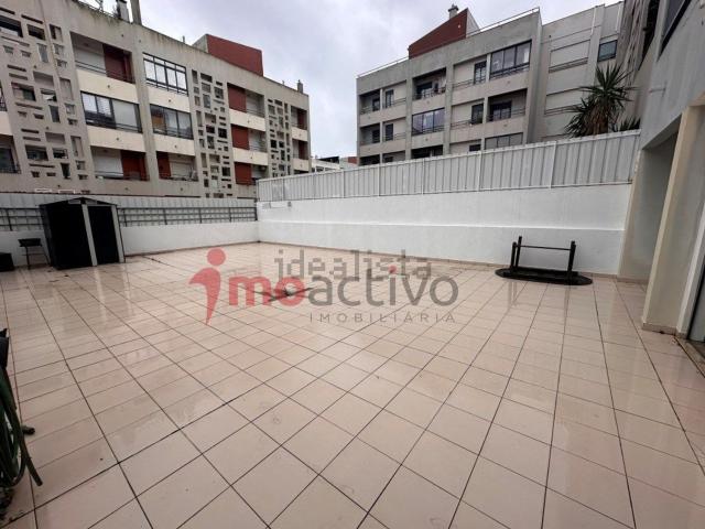 Apartamento, Charneca da Caparica e Sobreda
