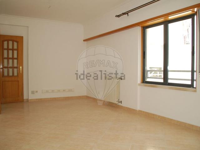 Apartamento, Charneca da Caparica e Sobreda