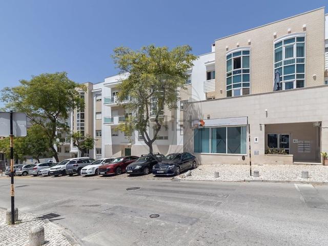 Apartamento, Charneca da Caparica e Sobreda