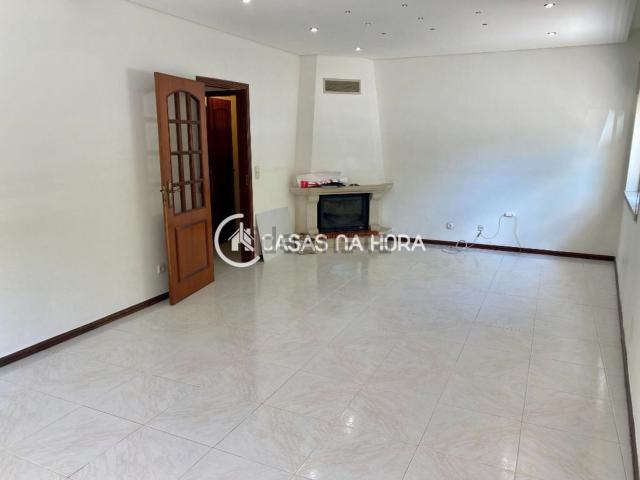 Apartamento, Charneca da Caparica e Sobreda