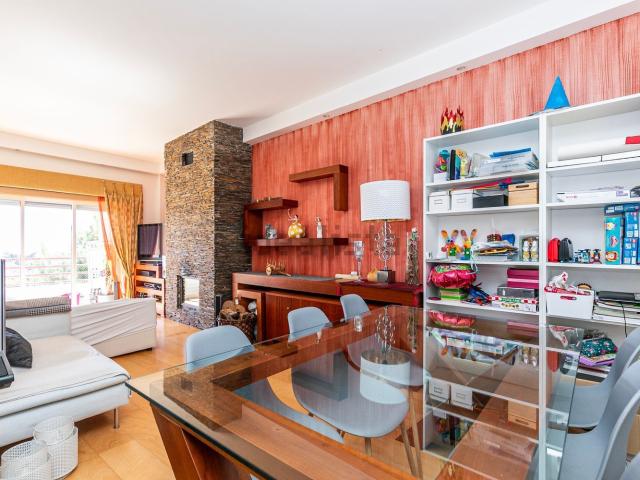 Apartamento, Charneca da Caparica e Sobreda