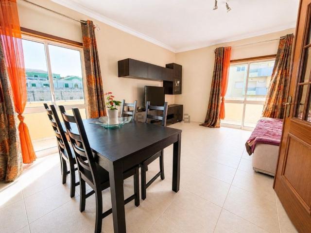 Apartamento, Charneca da Caparica e Sobreda
