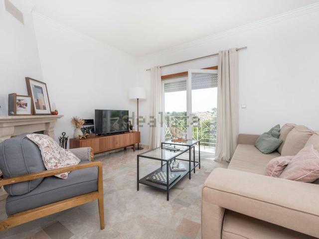 Apartamento, Charneca da Caparica e Sobreda