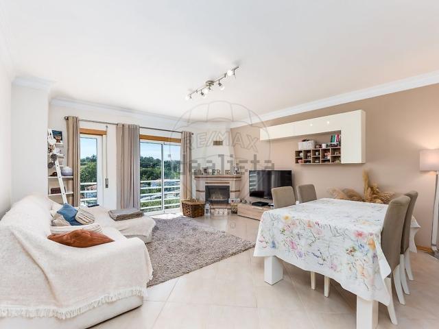 Apartamento, Charneca da Caparica e Sobreda