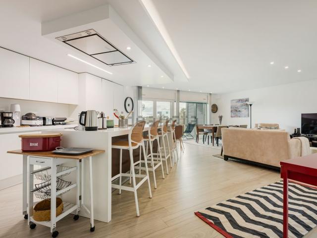 Apartamento, Charneca da Caparica e Sobreda