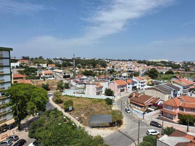 Apartamento, Charneca da Caparica e Sobreda