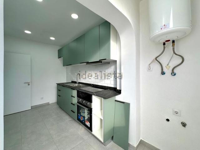 Apartamento, Charneca da Caparica e Sobreda