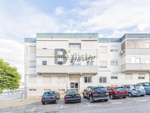 Apartamento, Charneca da Caparica e Sobreda