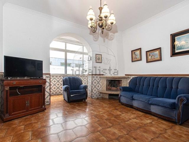 Apartamento, Charneca da Caparica e Sobreda