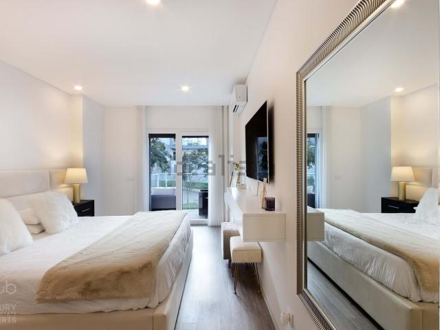 Apartamento, Charneca da Caparica e Sobreda