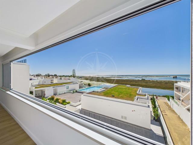 Apartamento com 3 quartos no último andar na Fuzeta com vist. 138m² Moncarapacho e Fuseta