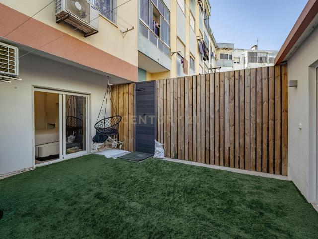 Apartamento com 3 quartos e Logradouro 79m² Seixal, arrentela e aldeia de paio pires