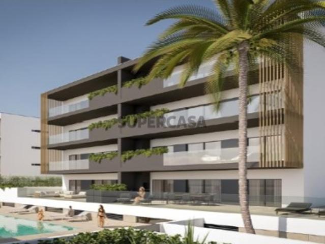 Apartamento com 3 quartos, T2+1 em construção com ampla área interior e logradouro com 108M2