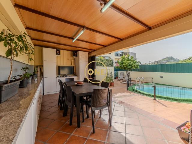 Apartamento com Terraço, Churrasqueira e Piscina na Venda do Pinheiro