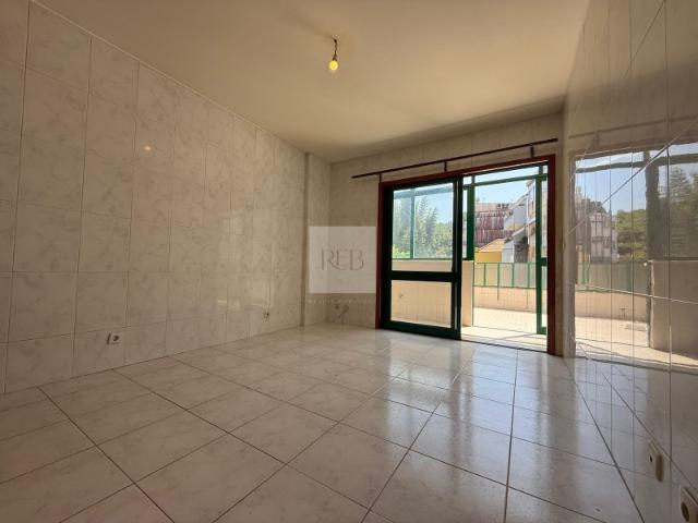 T1 c/ Terraço Av. Rodrigues Freitas Porto