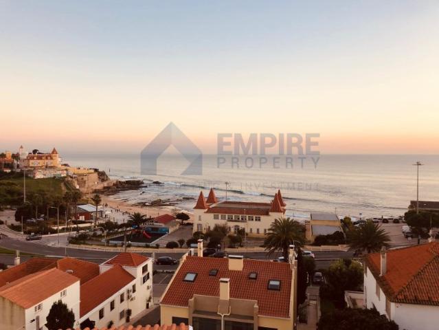 Apartamento com vista mar e vista direta para a Praia da Poça, Estoril
