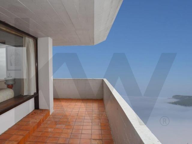 Apartamento com vista sobre o Oceano e elevador direto para a praia