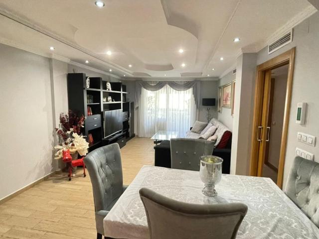 Apartamento completamente reformado a un paso de la playa
