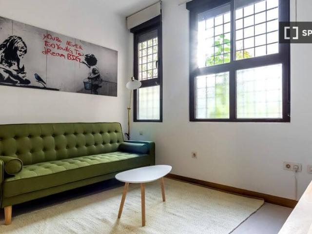 Apartamento completo de 1 dormitorio en Tetuán, Madrid