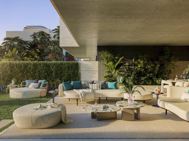 Apartamento Contemporáneo con Vistas al Mar en una Exclusiva. 162m² Manilva