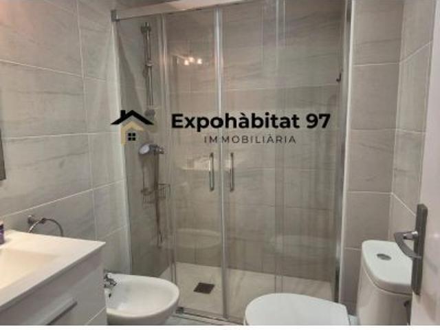 ¡APARTAMENTO CON 1 HABITACIÓN DOBLE Y CAMAROTE JUNTO C/MAYOR!