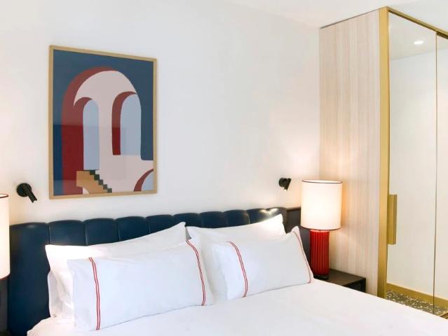 Apartamento con 2 dormitorios con balcón en el distrito del Eixample de Barcelona