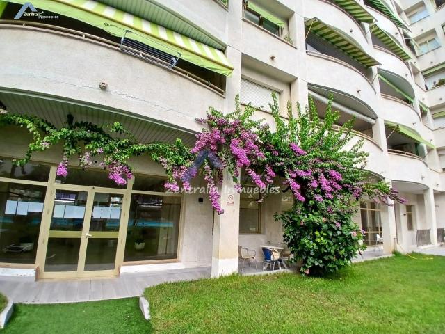 APARTAMENTO CON AMPLIA TERRAZA DE 9 M2 EN URBANIZACION CON PISCINA