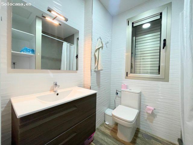 Apartamento con amplia terraza en Loma 2