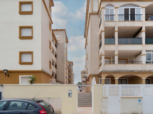 Apartamento con garaje en C/ Nicomedes Gómez