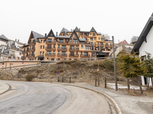 Apartamento con garaje en Sierra Nevada