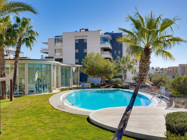 Apartamento con gran terraza y licencia turística en Villamartín