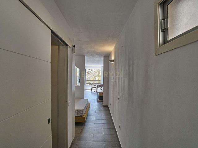 Apartamento con estupendas vistas a la playa