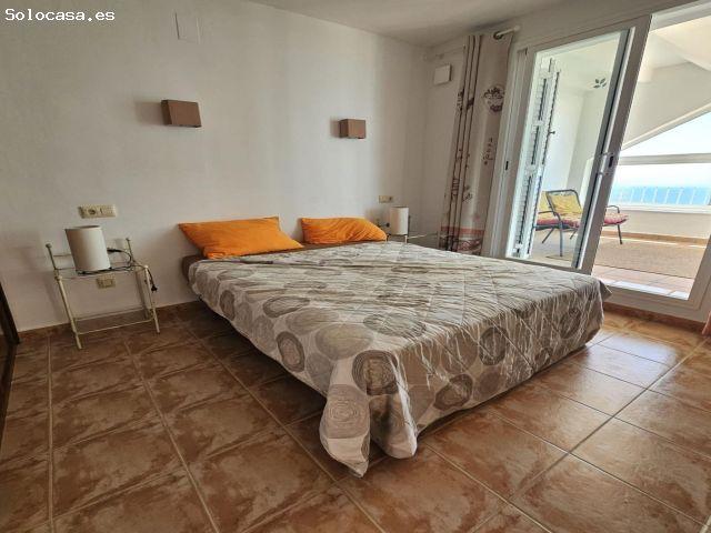 APARTAMENTO CON ESPECTACULARES VISTAS AL MAR Y DOS PISCINAS COMUNITARIAS