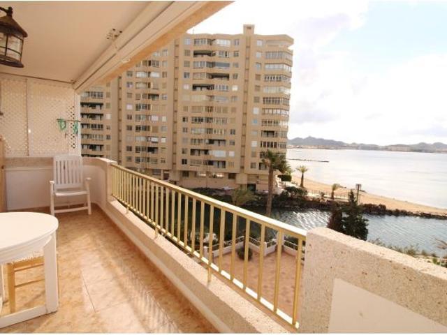 APARTAMENTO CON INMEJORABLES VISTAS EN EL KM 2 DE LA MANGA