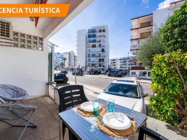 Apartamento con licencia turística a 1 minuto del mar – Roses Costa Brava