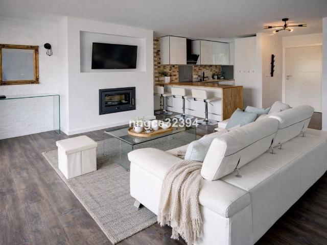 Apartamento con licencia turística situado a pocos pasos del. 117m² Río Verde