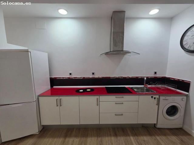 APARTAMENTO CON LICENCIA TURÍSTICA VIGENTE ENTRE FERIA Y LA ALAMEDA