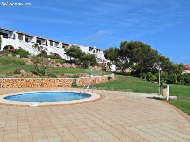 Apartamento con licencia y piscina en Arenal den Castell