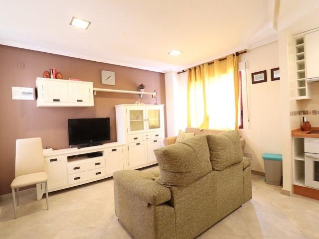 Apartamento con patio en La Mata