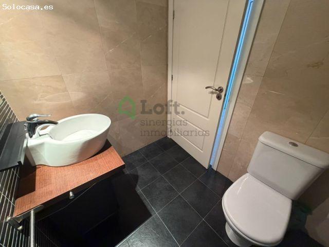 APARTAMENTO CON PISCINA, TERRAZA Y GARAJE EN CASARES, MÁLAGA