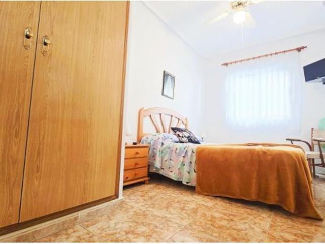 Apartamento con plaza de garaje a 150 metros de la playa